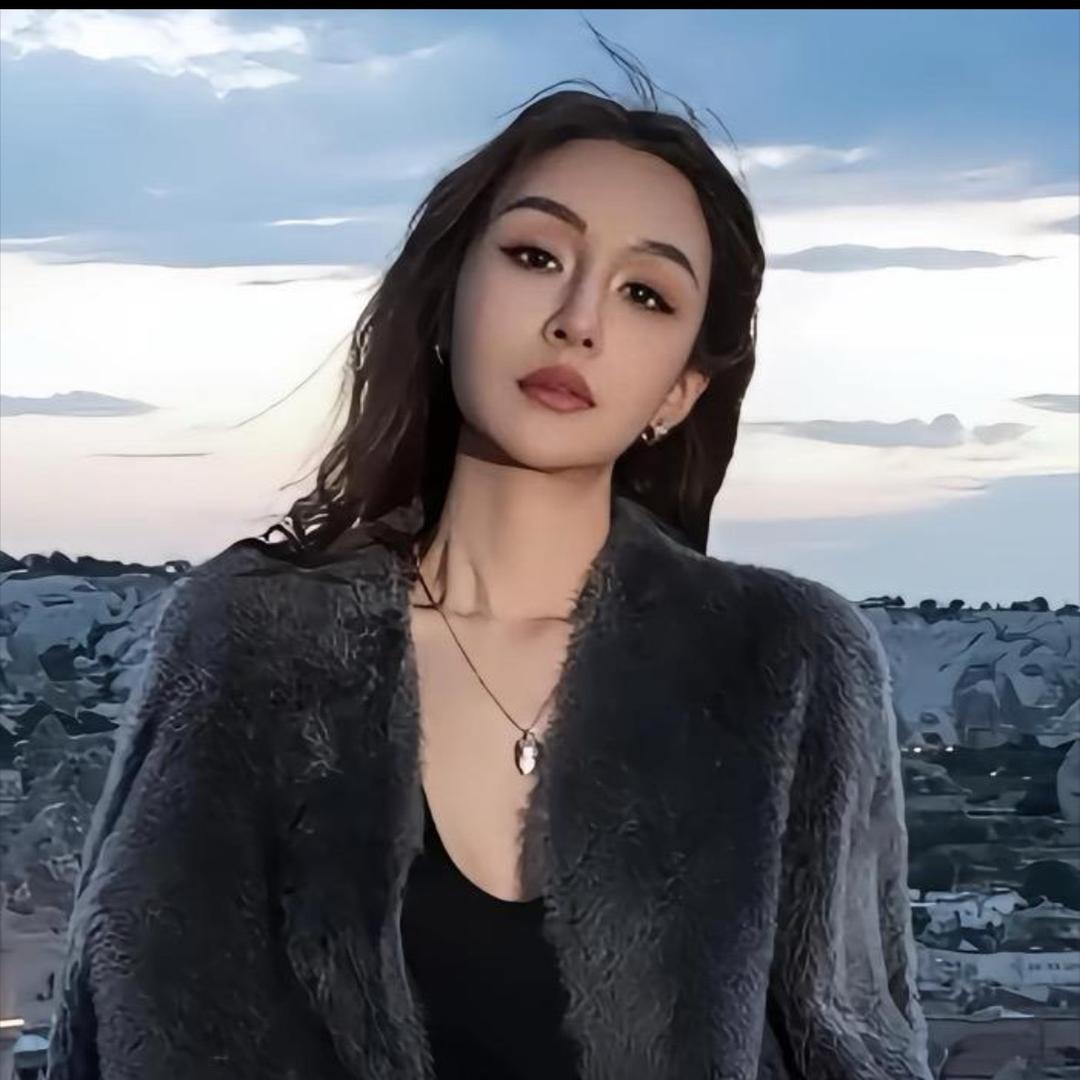 懒猫nono一精致穿搭