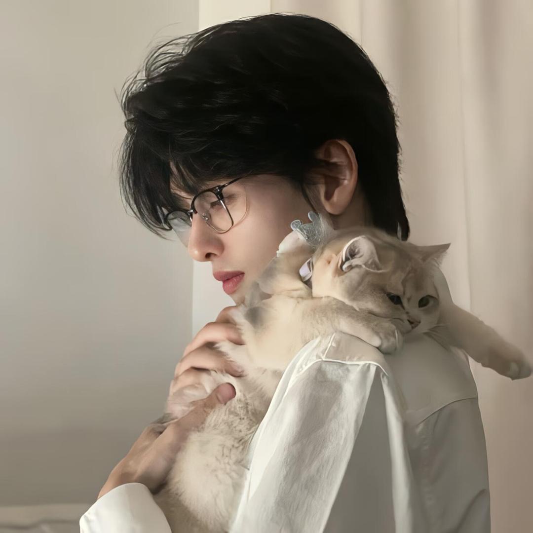 奶油小生吖