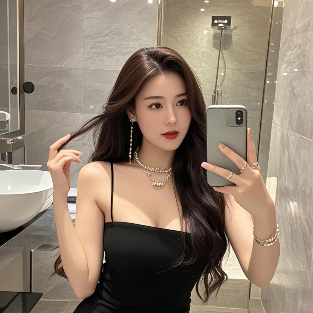 晚晚来啦✨