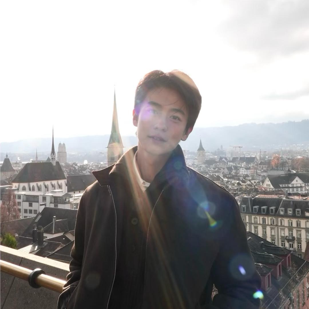 你还是爱哭鬼