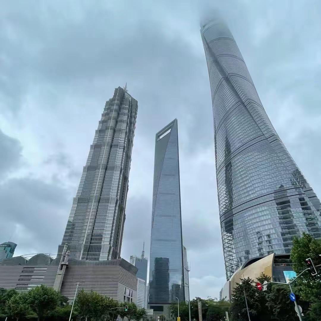 ToNG  震