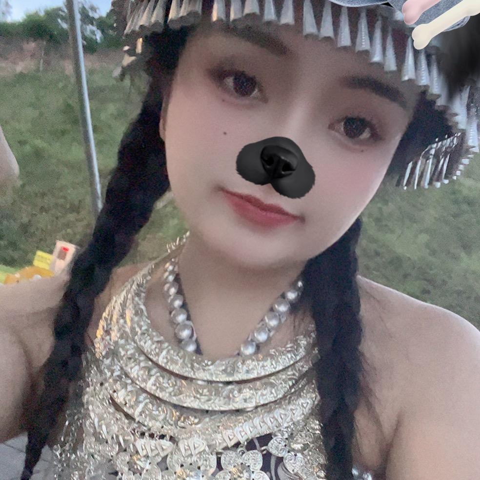 罗姑娘(柠檬水🍵🥩)