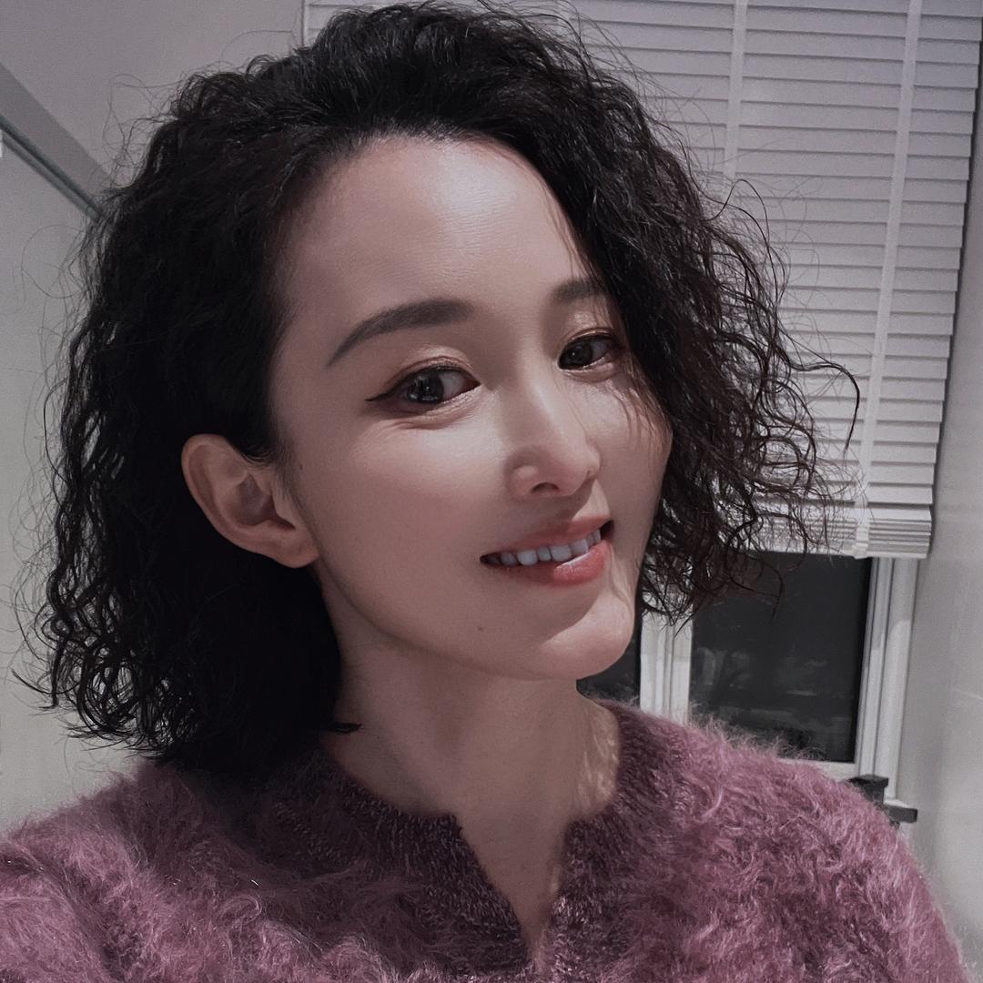 GUMILO—古里（服装设计师）