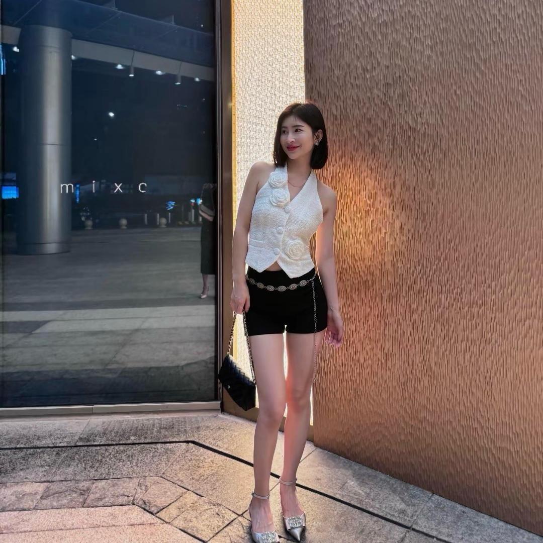 YING 女装美学