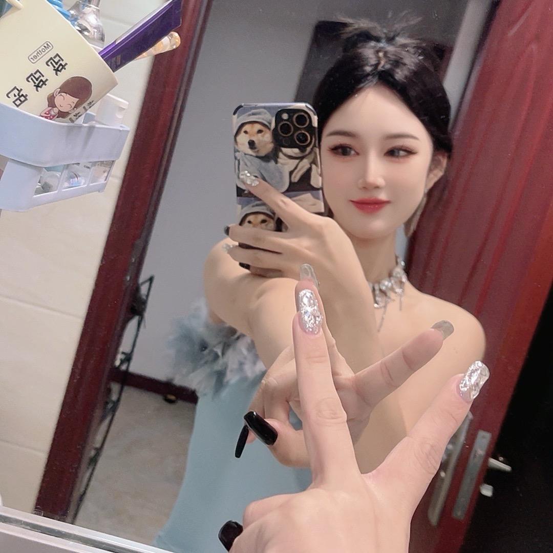 吕小月