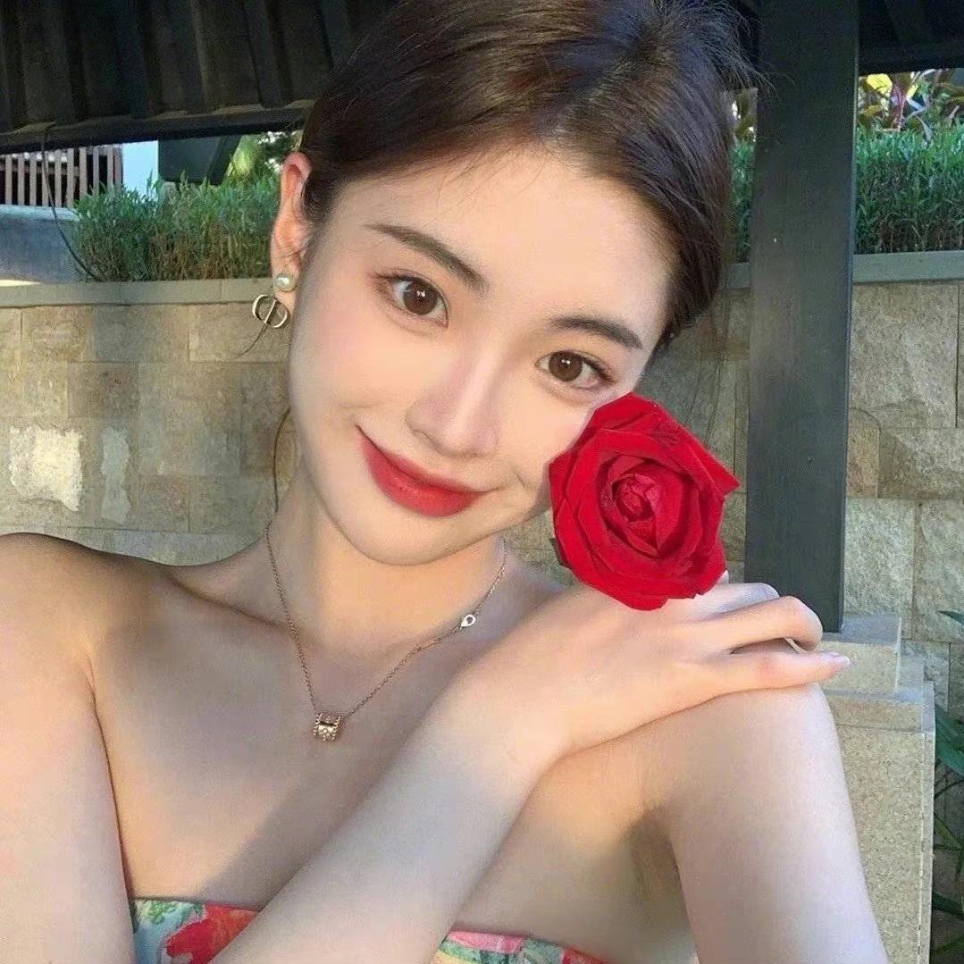 周周欧尼🌸