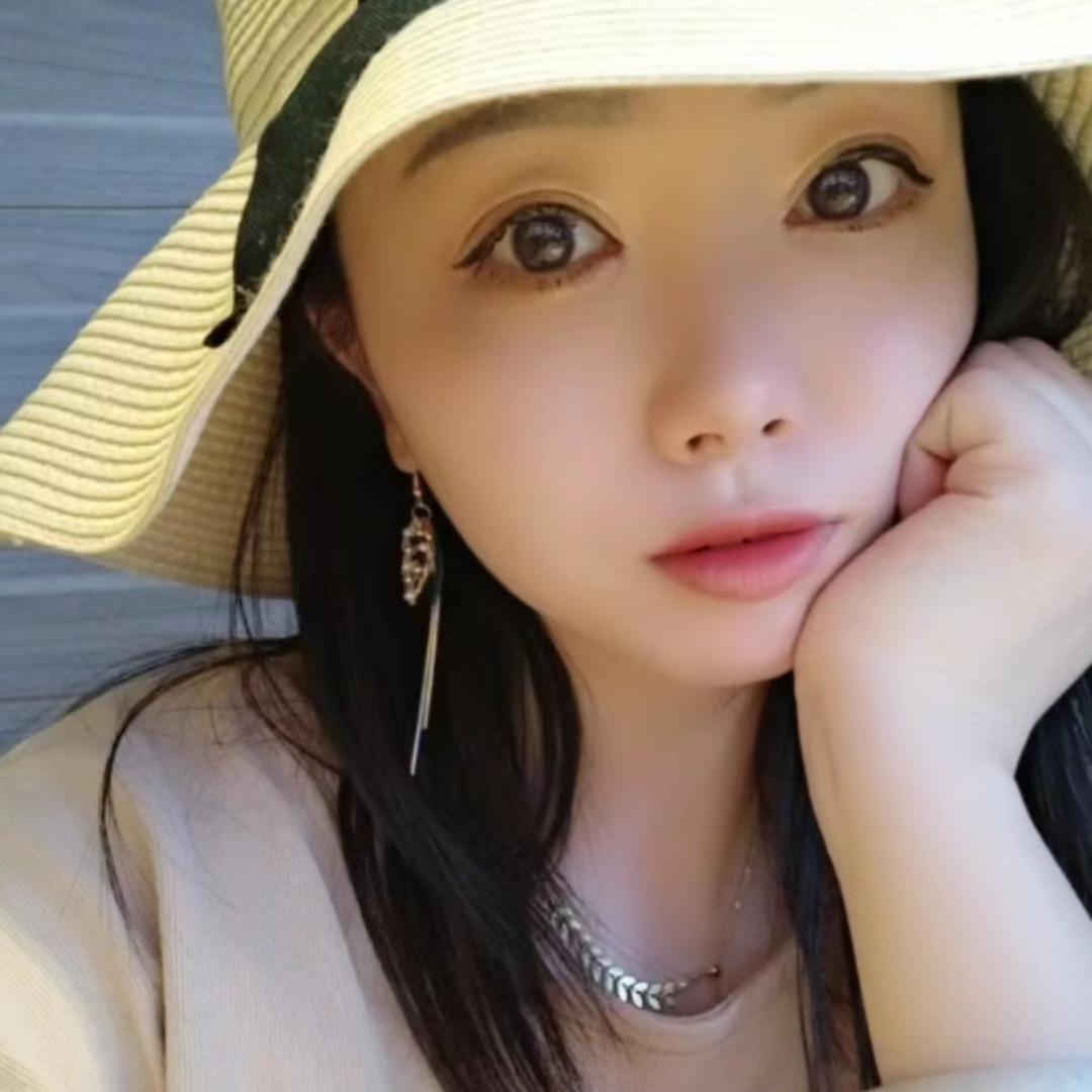 衣美之源服装工厂店
