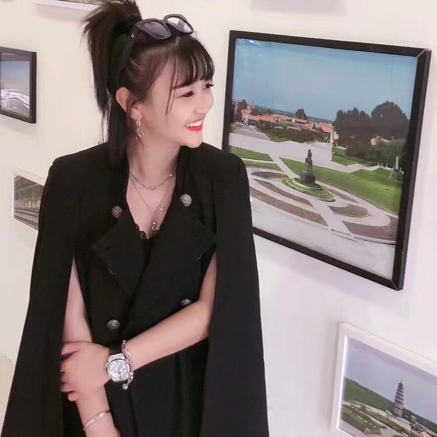 潇潇时尚女装店