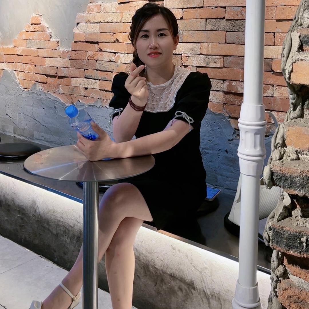 小乔吃喝玩乐（招探店学员）