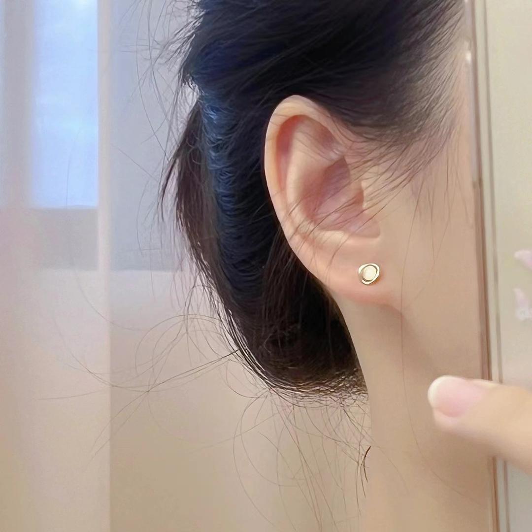 梁师傅珠宝