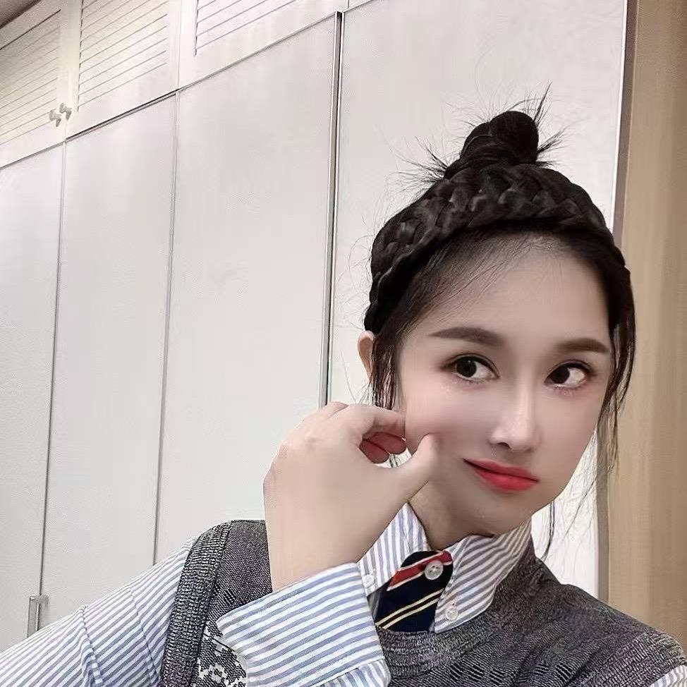 陈怼怼_