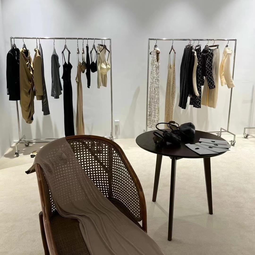 Seven7 服饰店