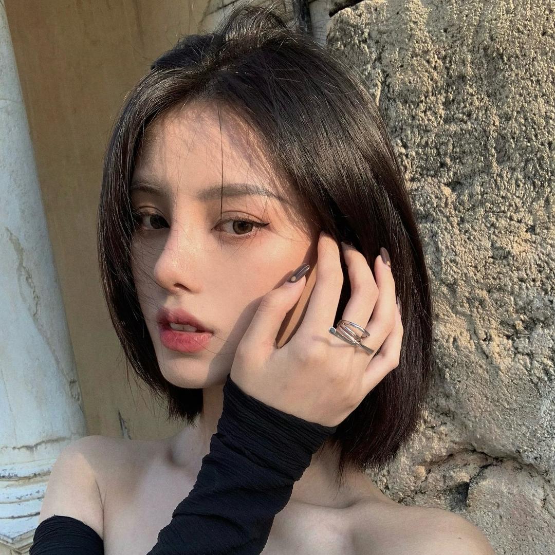 老公站街我数钱