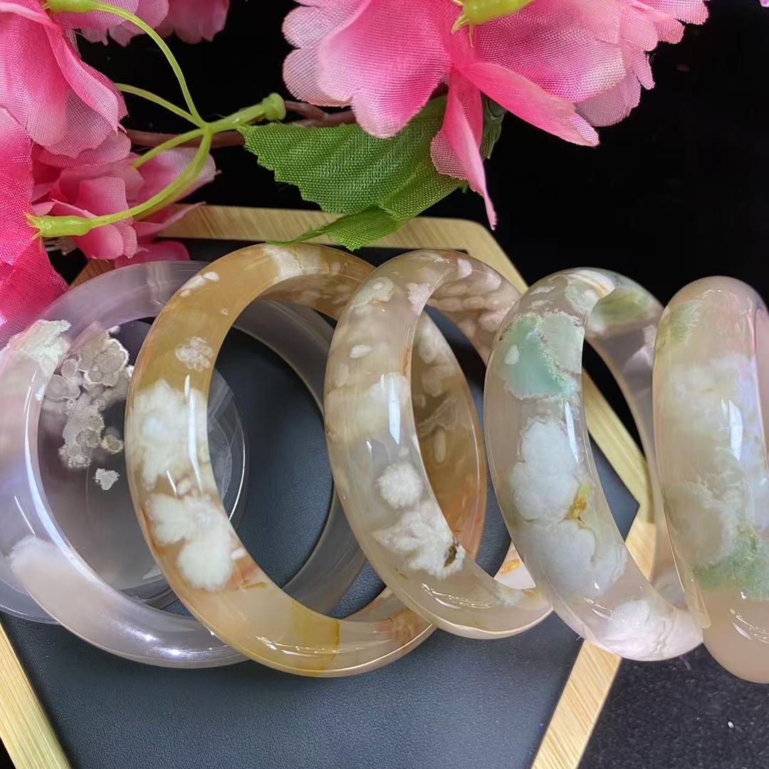 芯雅樱花玛瑙珠宝阁