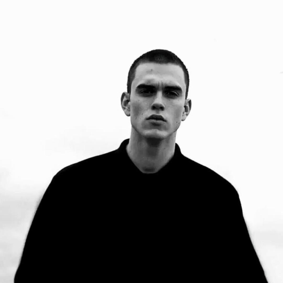 張汉卿👨🏻‍✈️