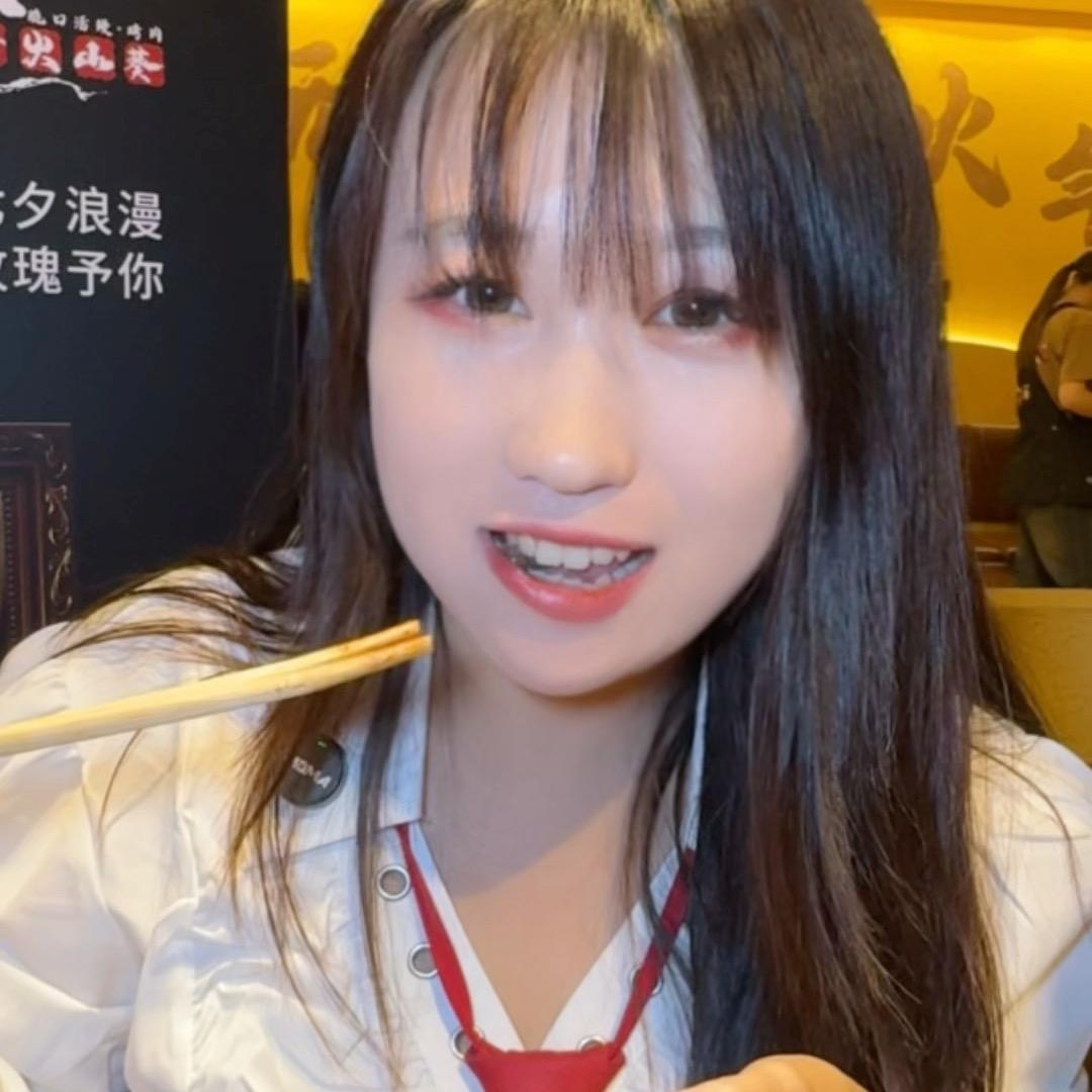 六月CC