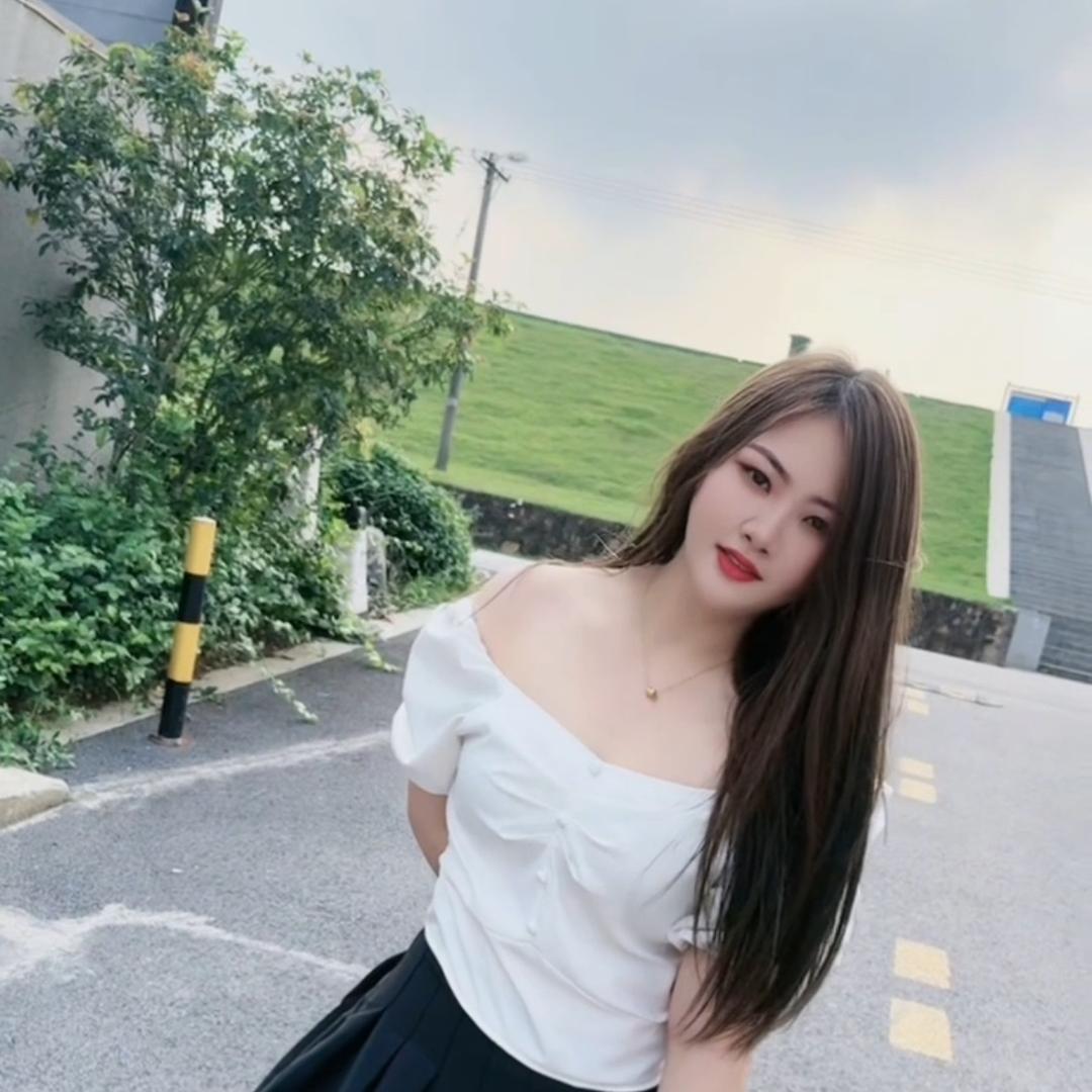 小胖莉莉