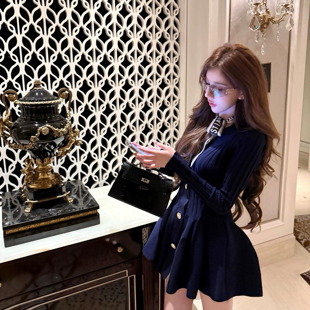 糕冷Kitty小🐱猫