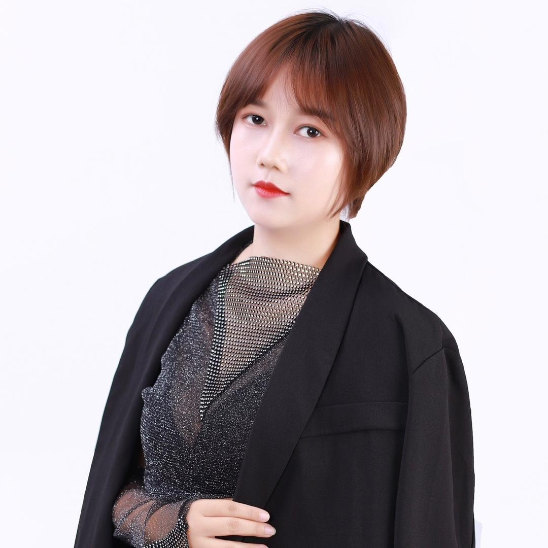 莹莹老丝儿