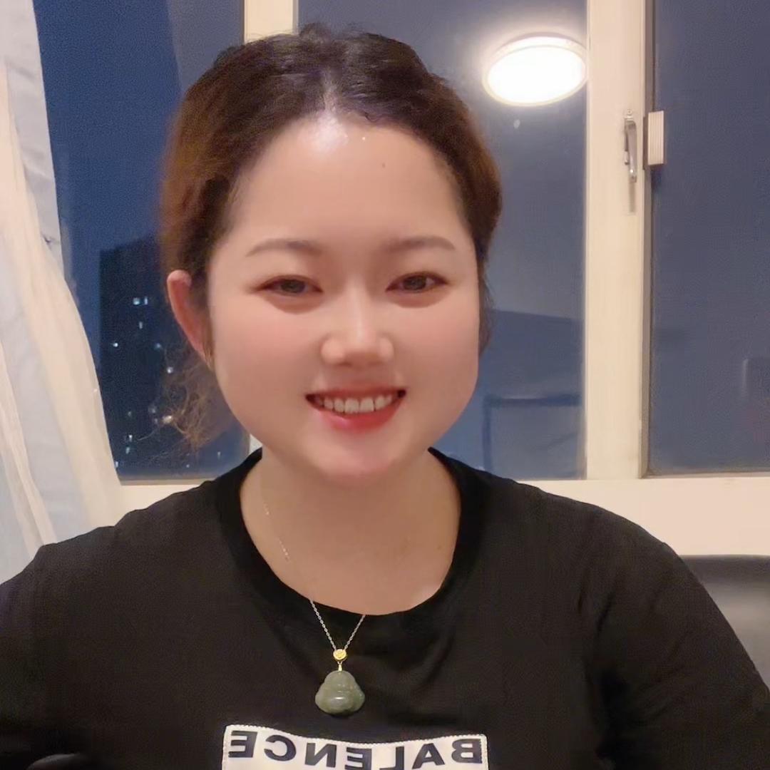 奋丽