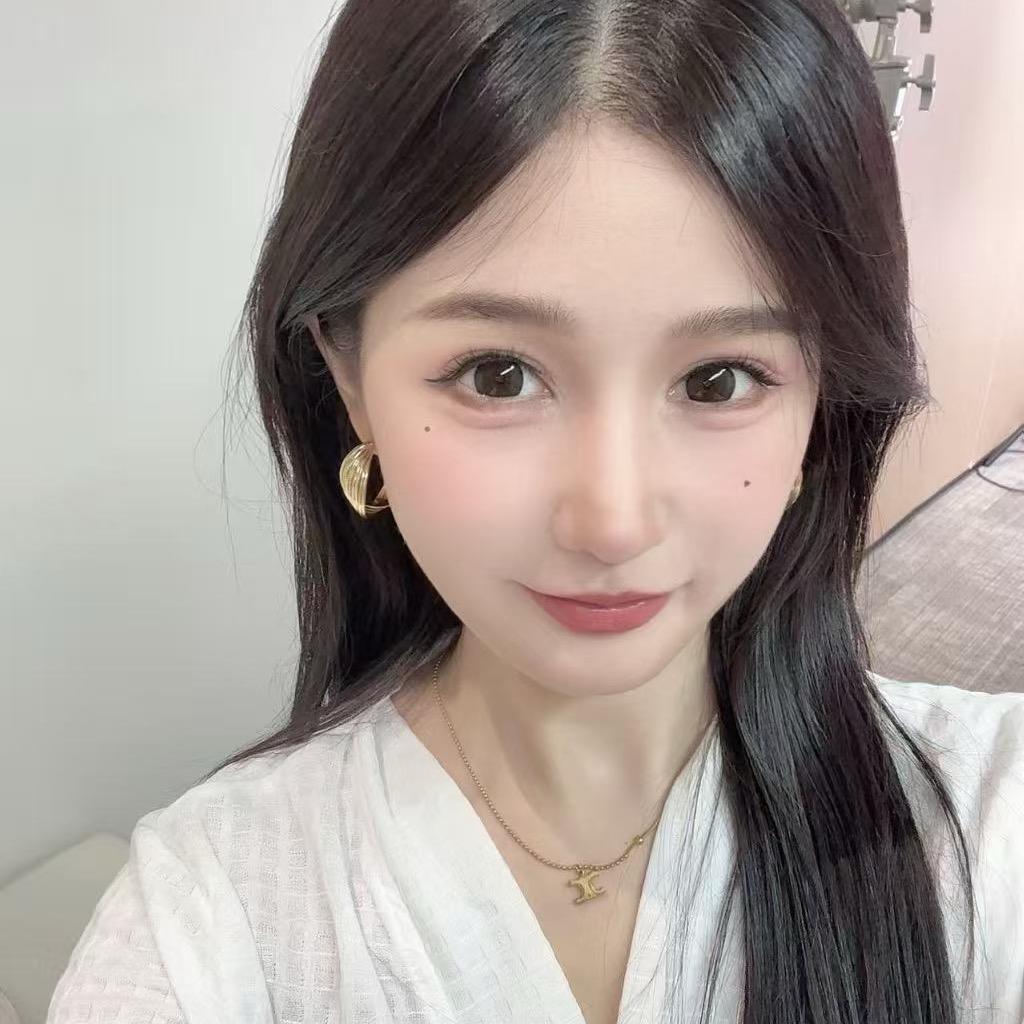 熹熹原创高定服饰