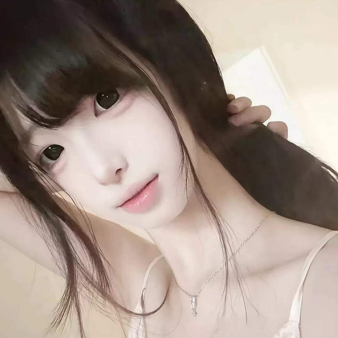 小卷芷