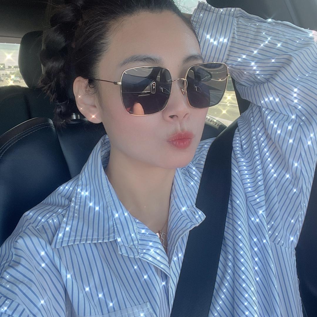 鲅鱼圈小木屋拌饭湖海假日店，香沅桥米线