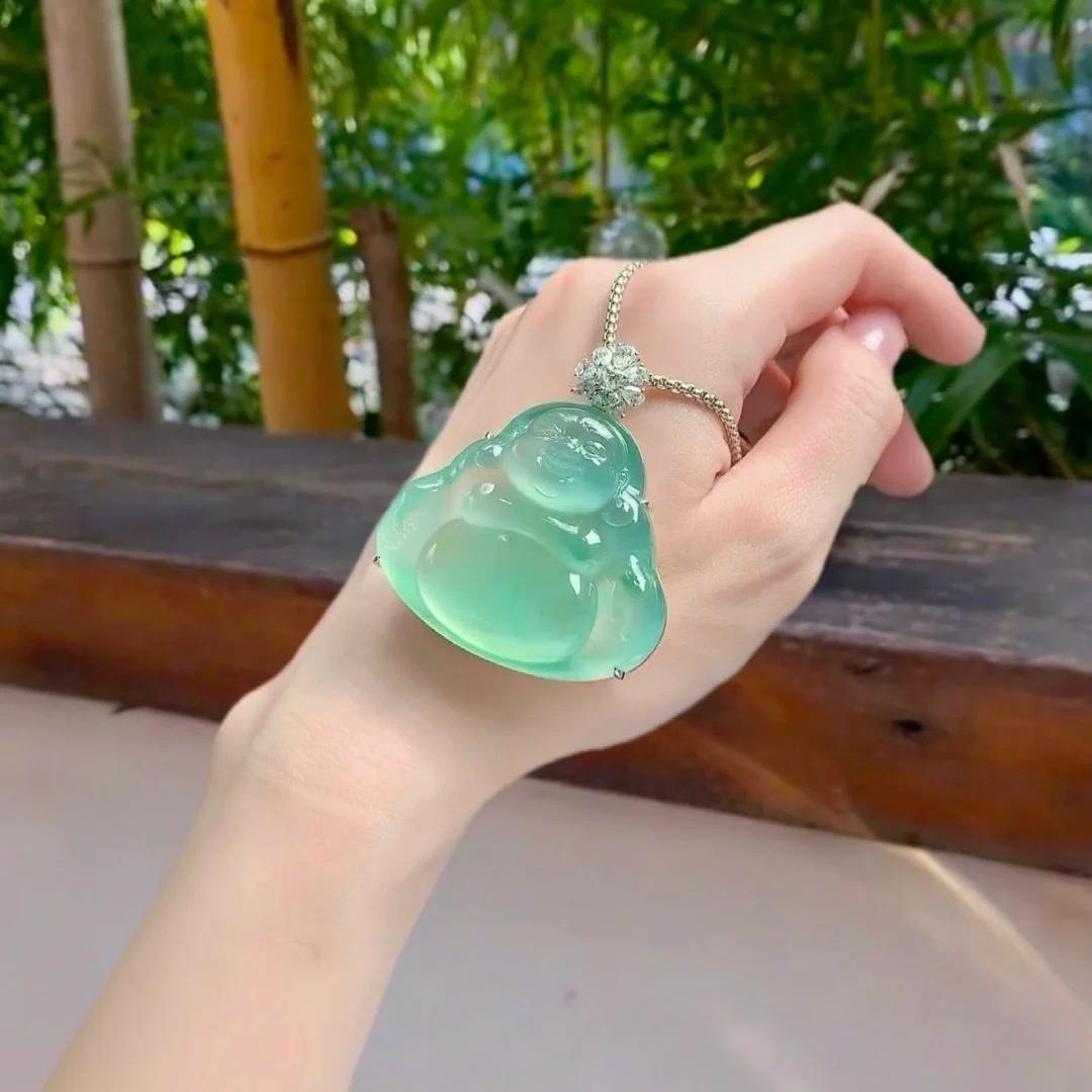 缅甸玉缘翡翠