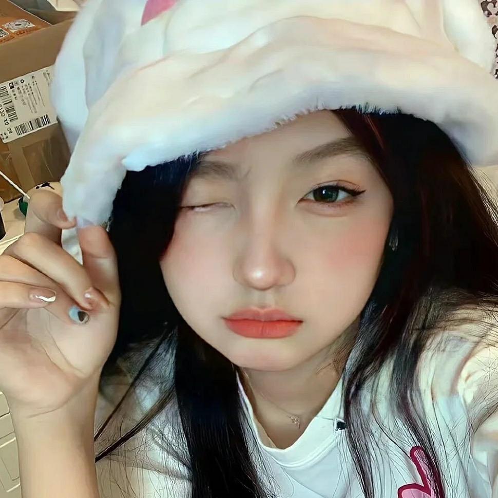 暮嫚