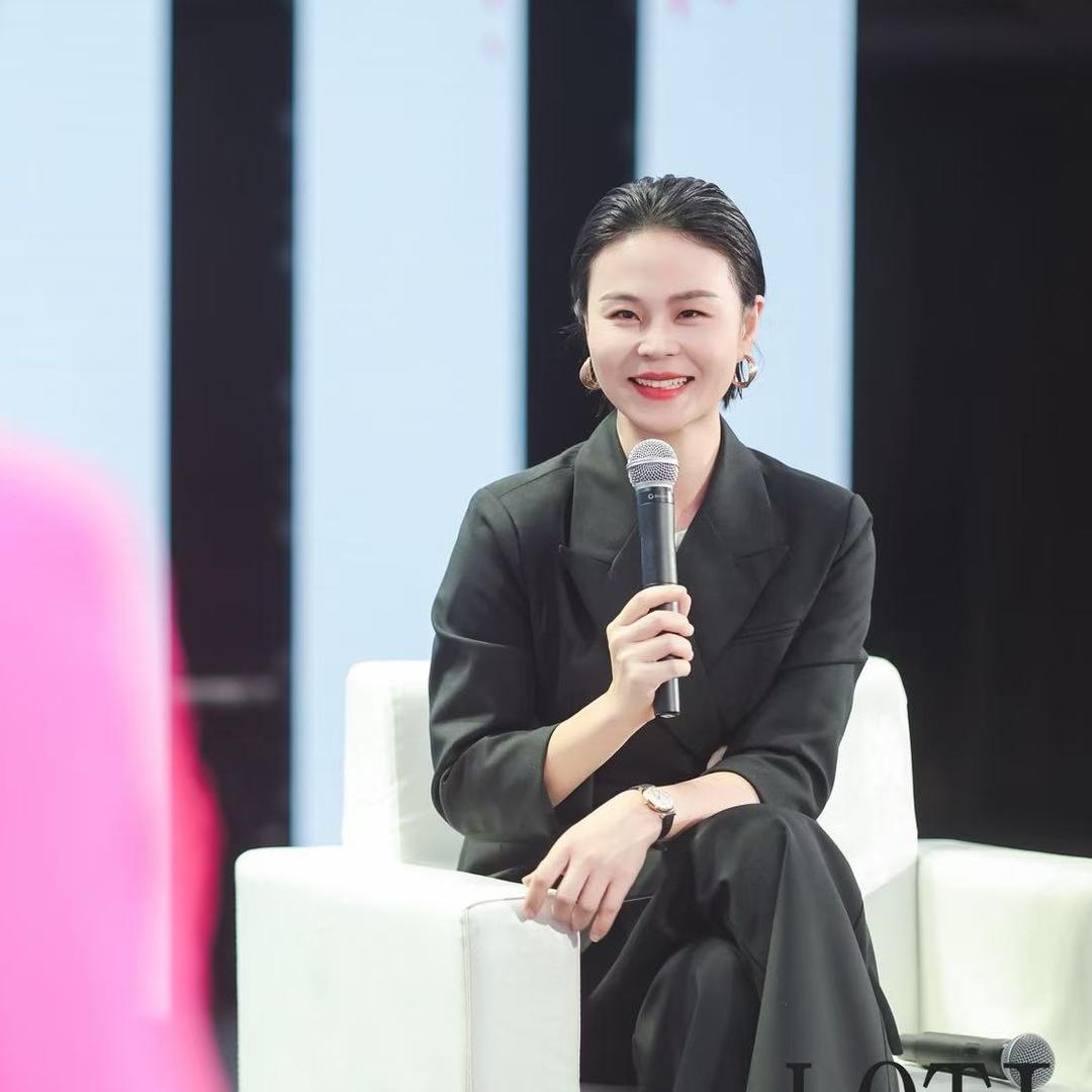是董女士吗