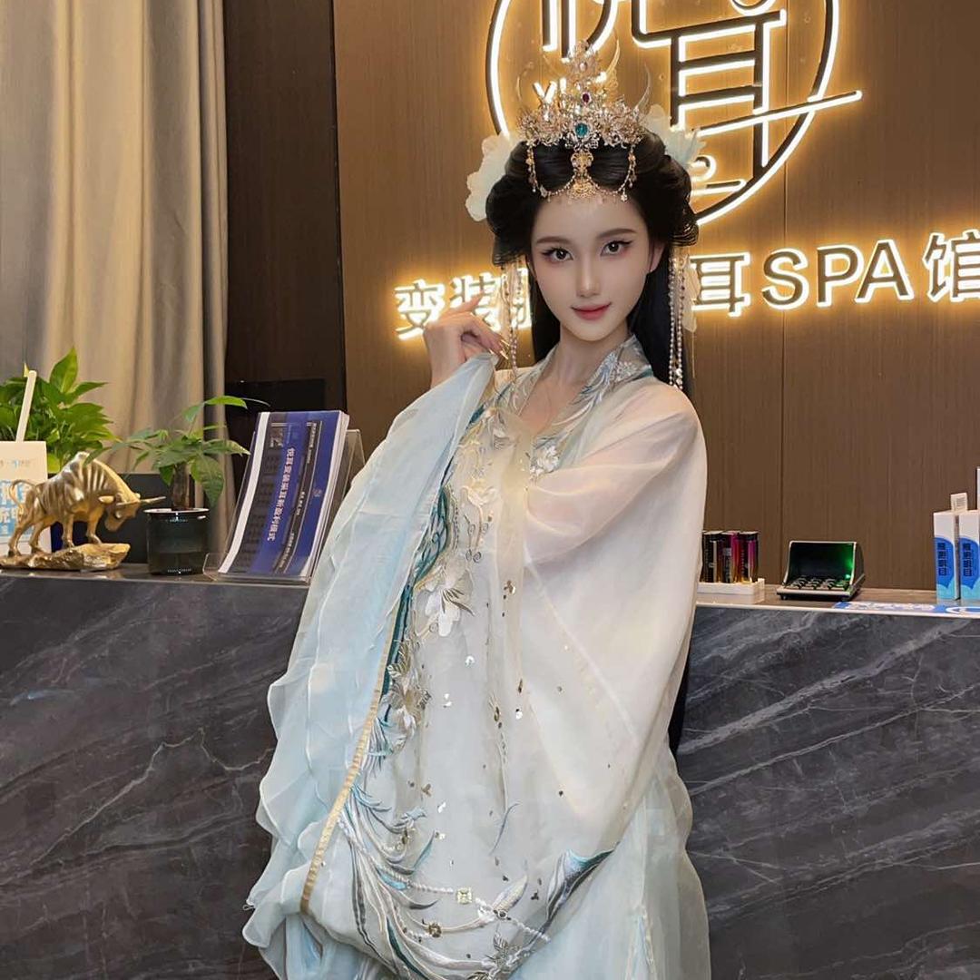 武夷，婷婷