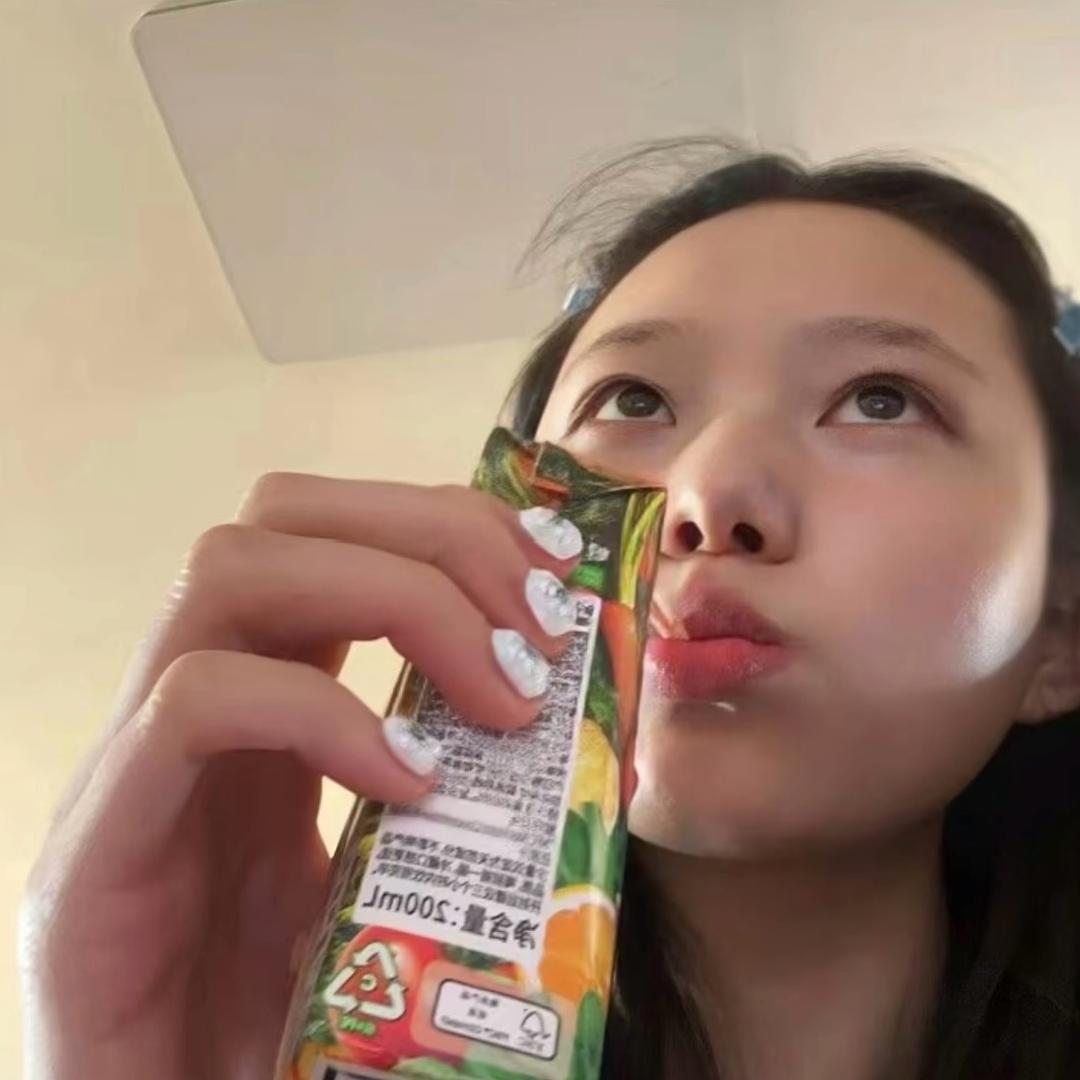小熊.
