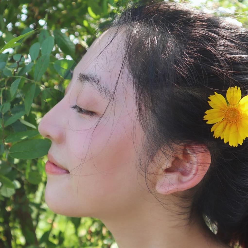 ʰᵃⁿʰᵃⁿ小小时爱吃鱼≽^•༚•