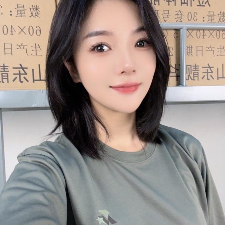 君中情户外装备2