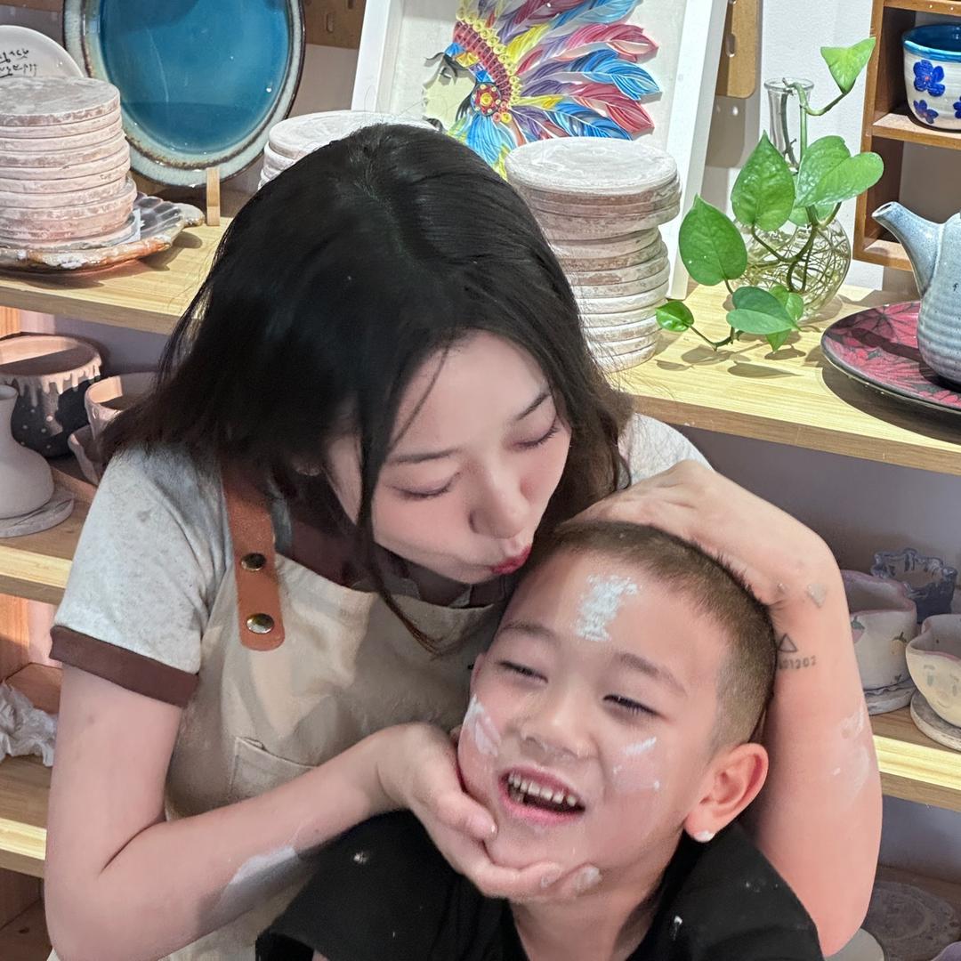 佳佳蹦咔咔@抖音