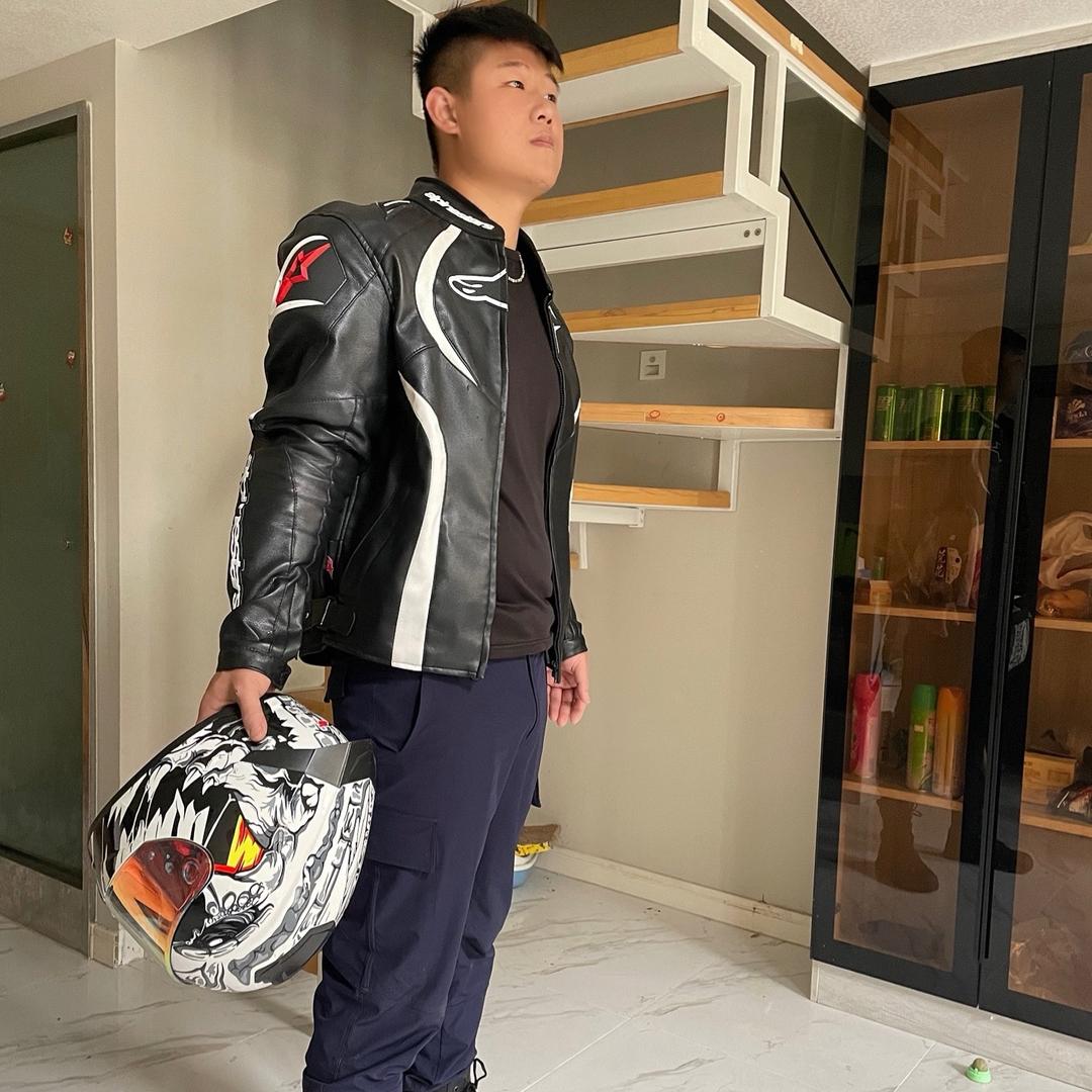 摩托佬，诚锅锅