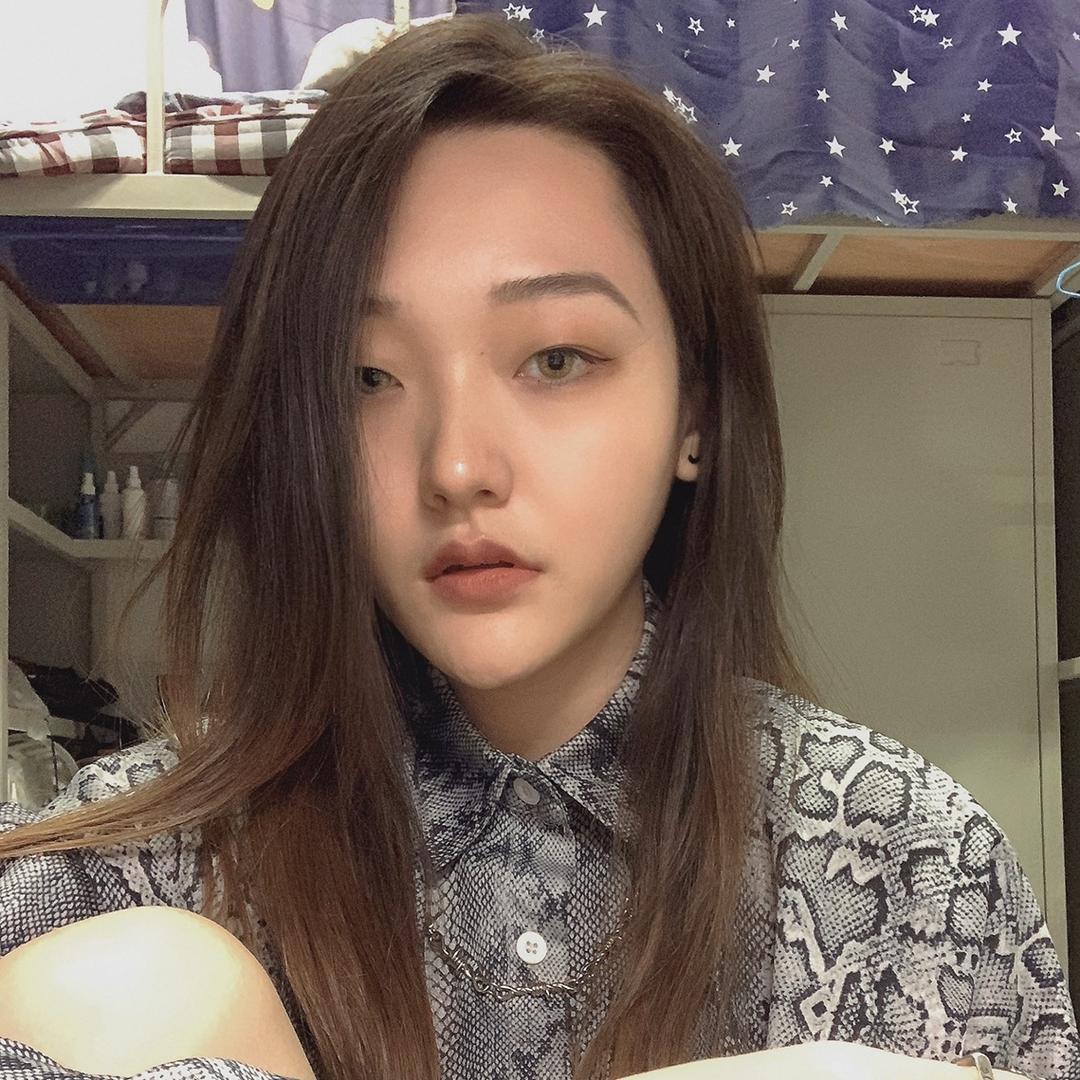 吴六六
