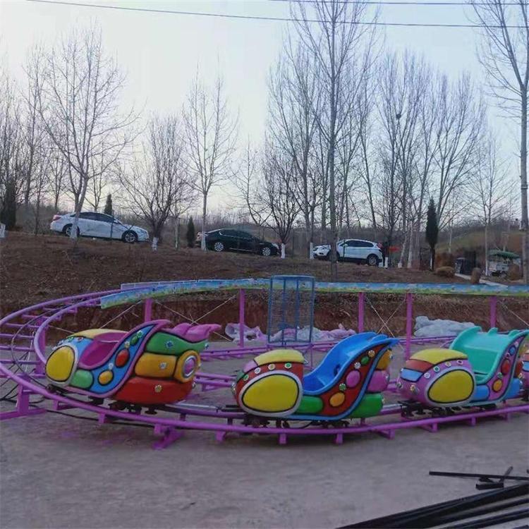 太空穿梭游乐设备