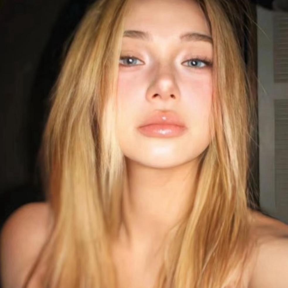 𝙄𝙞𝙞𝙤𝙫𝙚𝟳