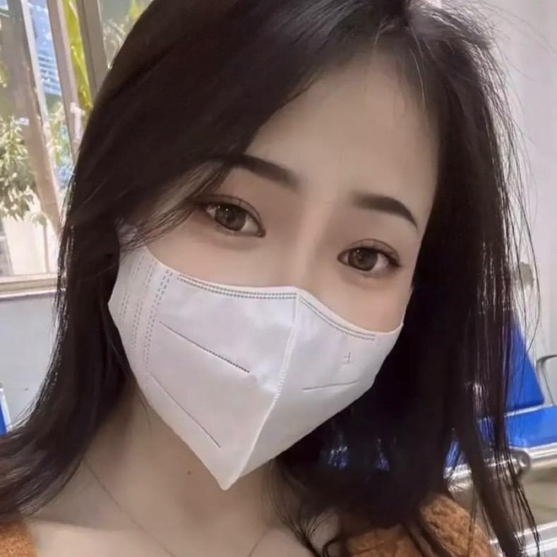 梁艳
