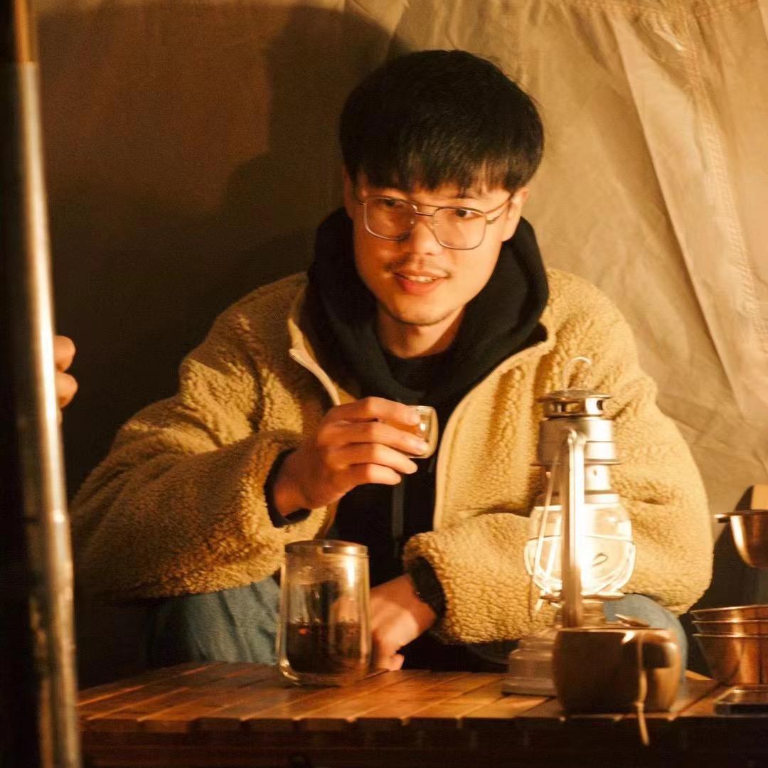 露营陈主任
