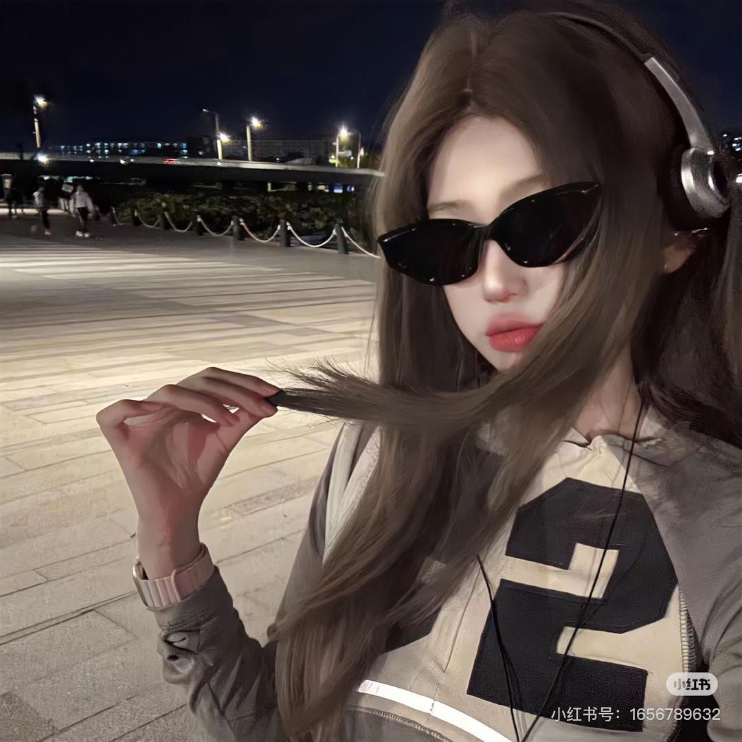 我比纸巾还能扯.