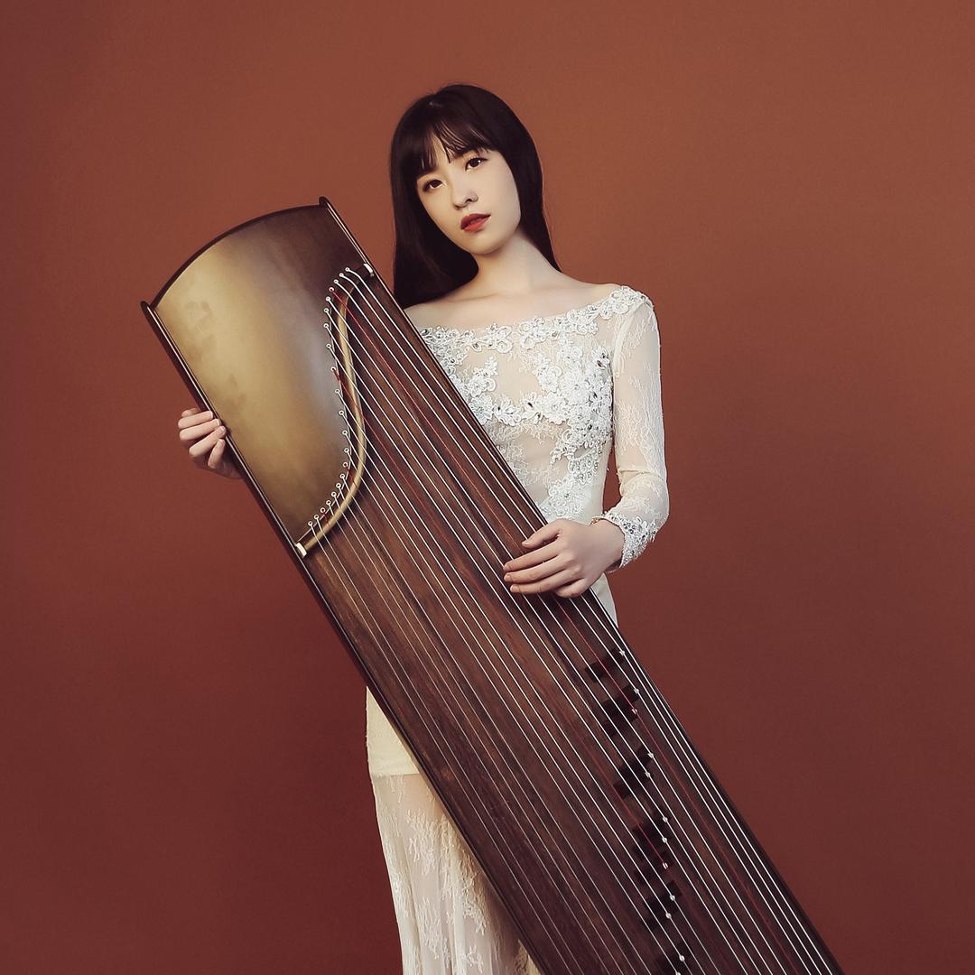 王怡萱古筝