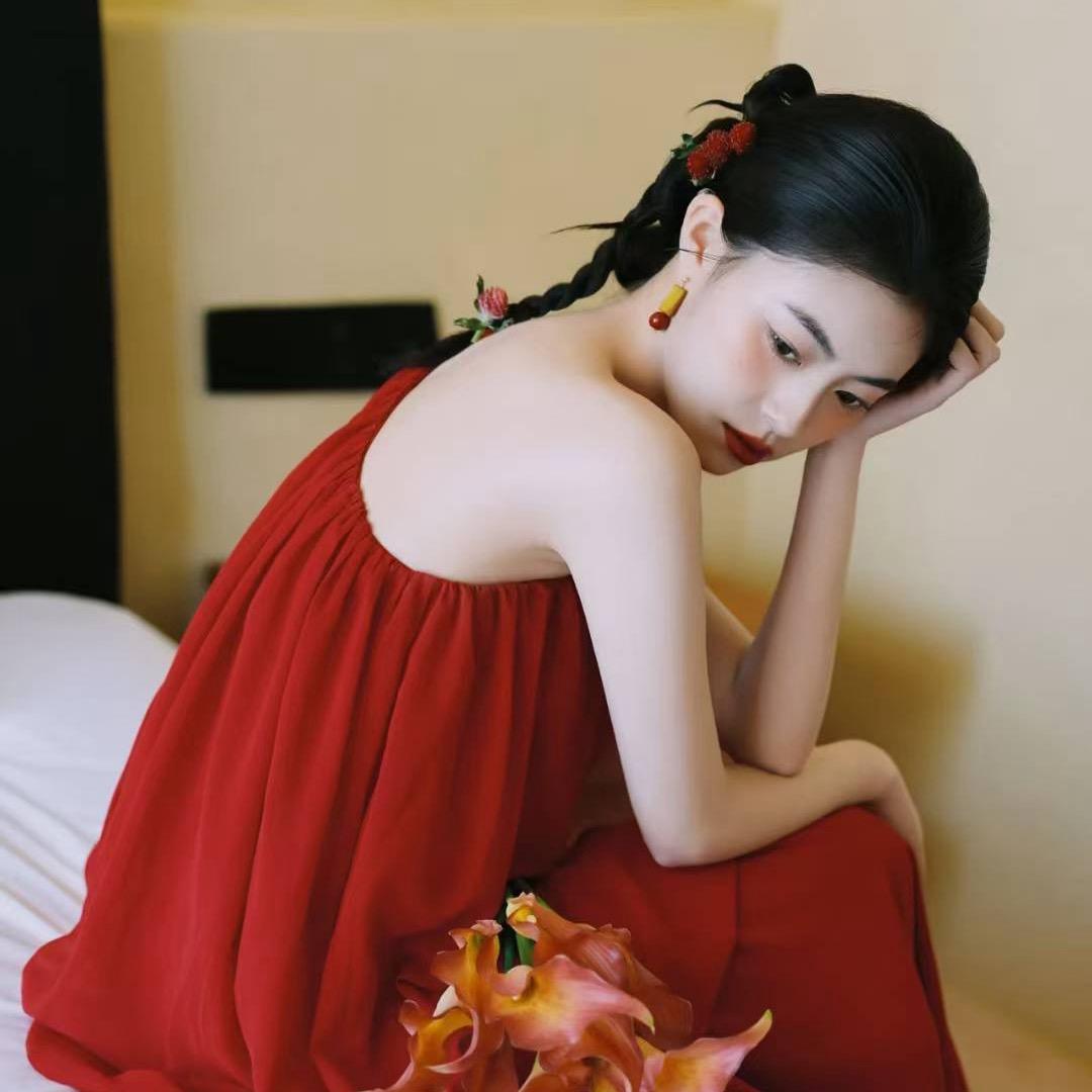 艾贝拉婚纱摄影蕾蕾