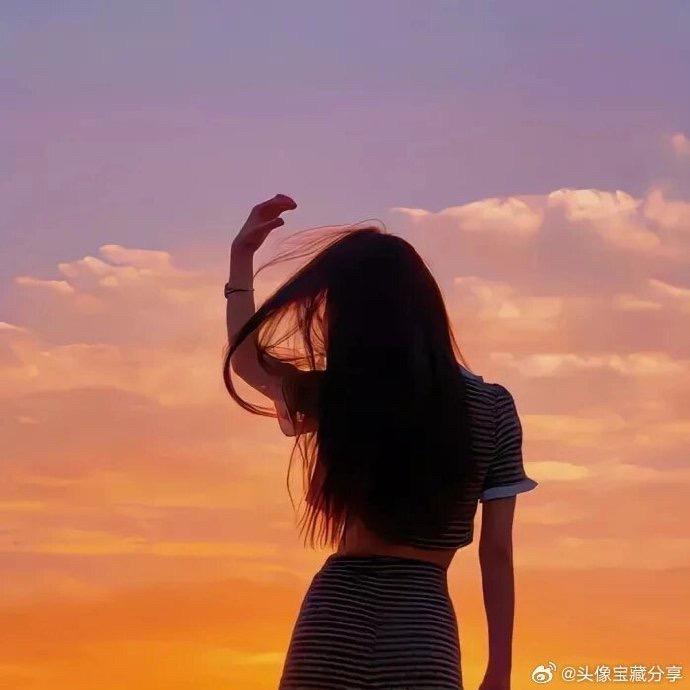 是四月呀
