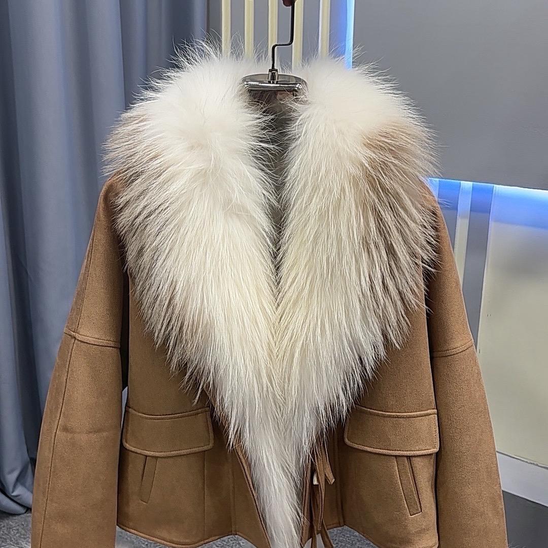 畅衣轩轻奢服装店