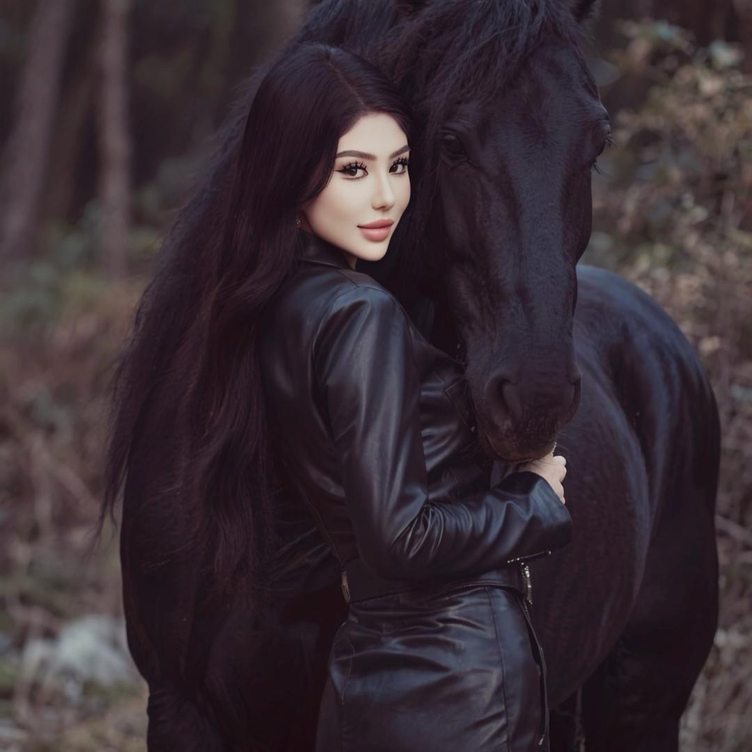 𝐑.𝐙𝒚 ~ 🫐