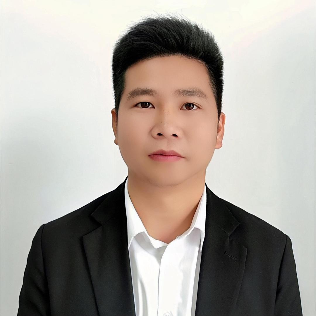 @泸州卖房高手小刘