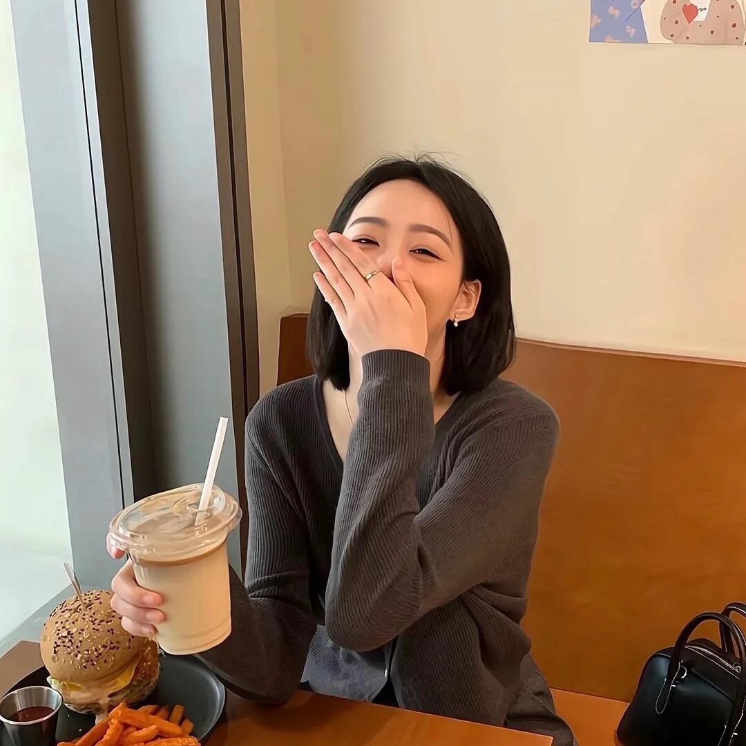 ℳ̶̶̶̶♡̶҉何为美人ℳᥫᩣ