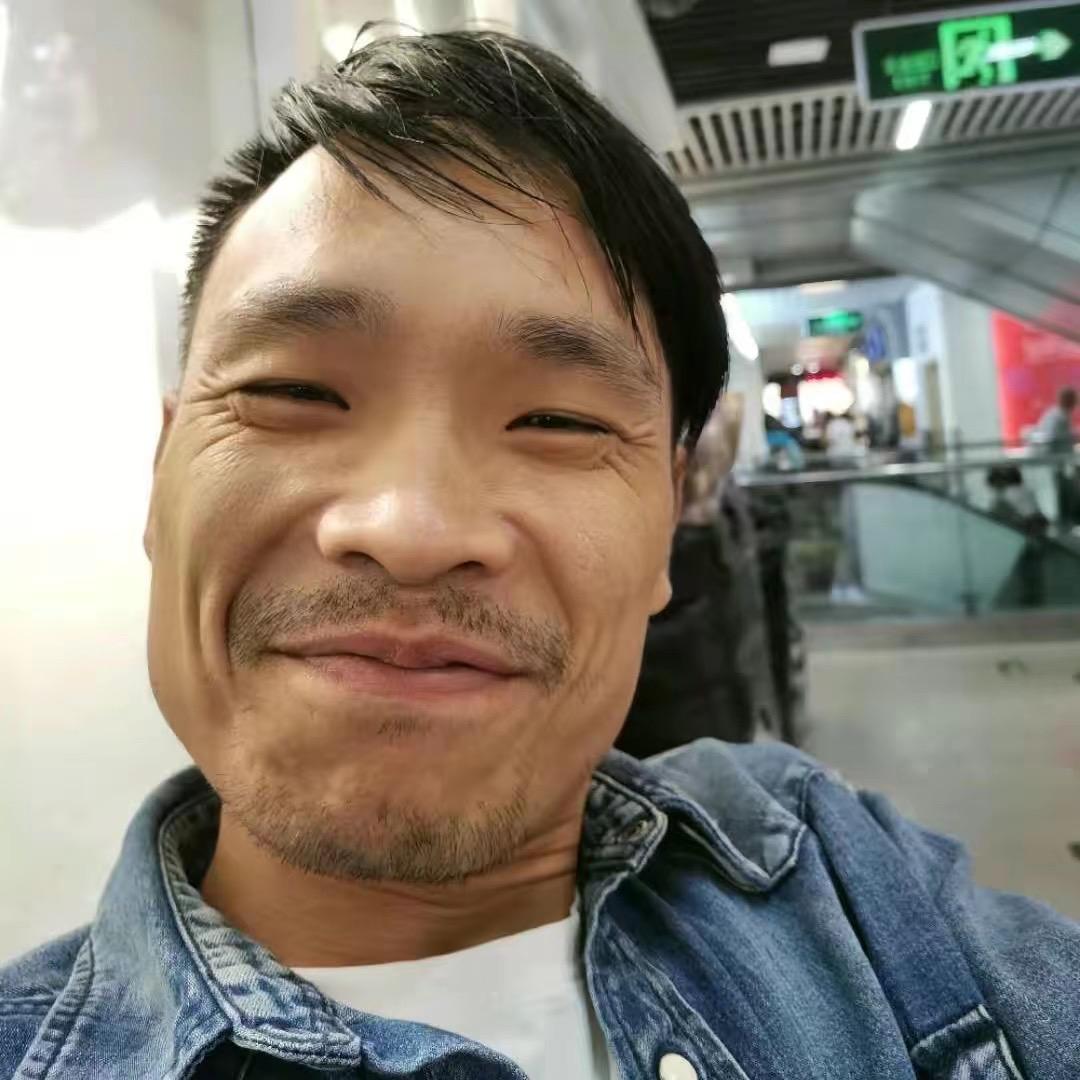 小卤哥鲜卤坊